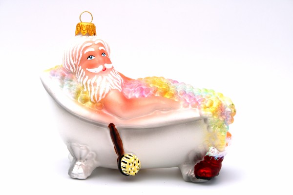Weihnachtsmann in der Badewanne